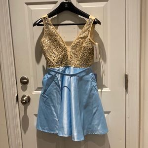 Brand new Blue Prom Dress size M